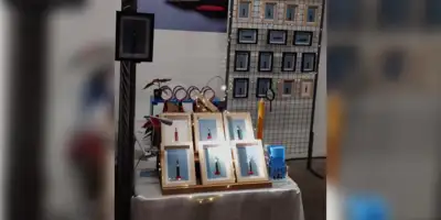 Autre angle du stand de l'id d'art 2022.