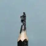 Cycliste - Sculpture miniature représentant un personnage à vélo.